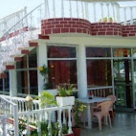 Hotel Casa Di William Khajurāho Екстериор снимка